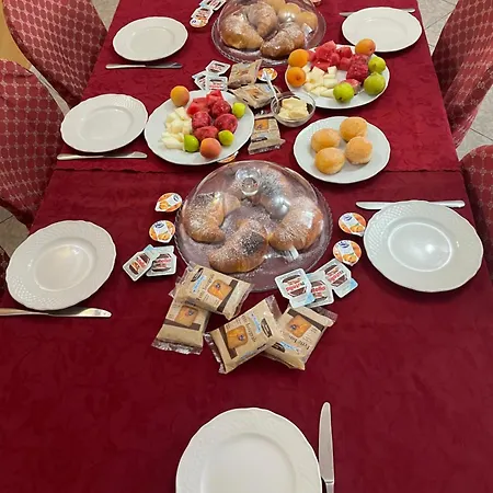 Bed & Breakfast The King 3*